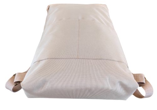 Drapp hátizsák első zsebbel 26x42x6 cm