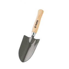 Kis lapát Truper rövid nyéllel