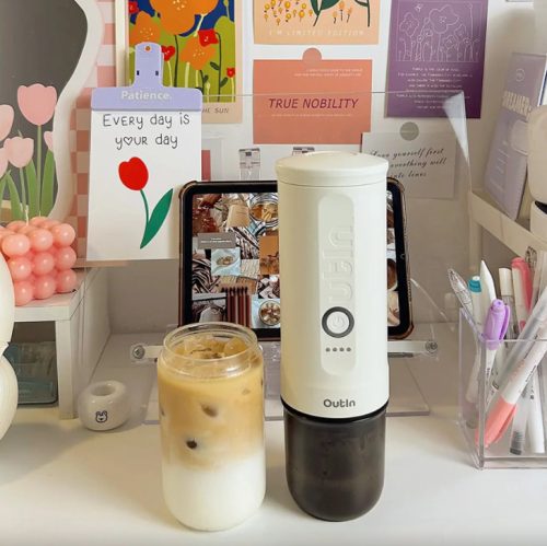 Outin Nano akkumulátoros hordozható kávéfőző - Pearl White (fehér)