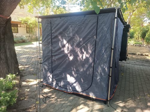 Offroad Oldalfalas sátor 2 × 2,5 m napellenzőhöz – teljesen zárható, PVC padlóval