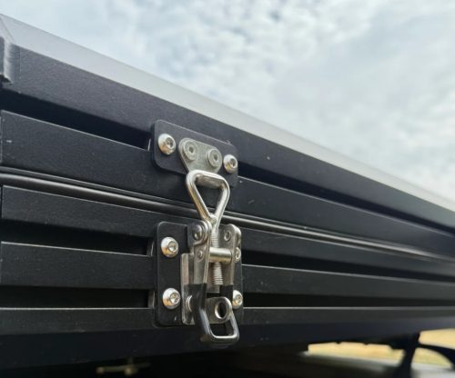 T-130PRO tetősátor